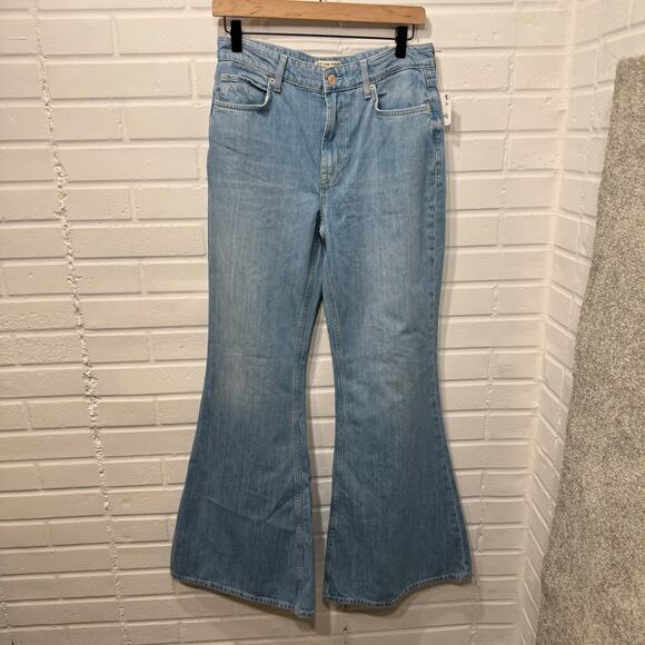 We the Free People NWT Avalon Drapey Flare Jeans Sz 28 Short Oversized Baggy - Picture 4 of 15